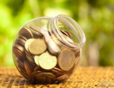 A股配资平台现状：合规性与潜在风险分析，投资者如何抉择？